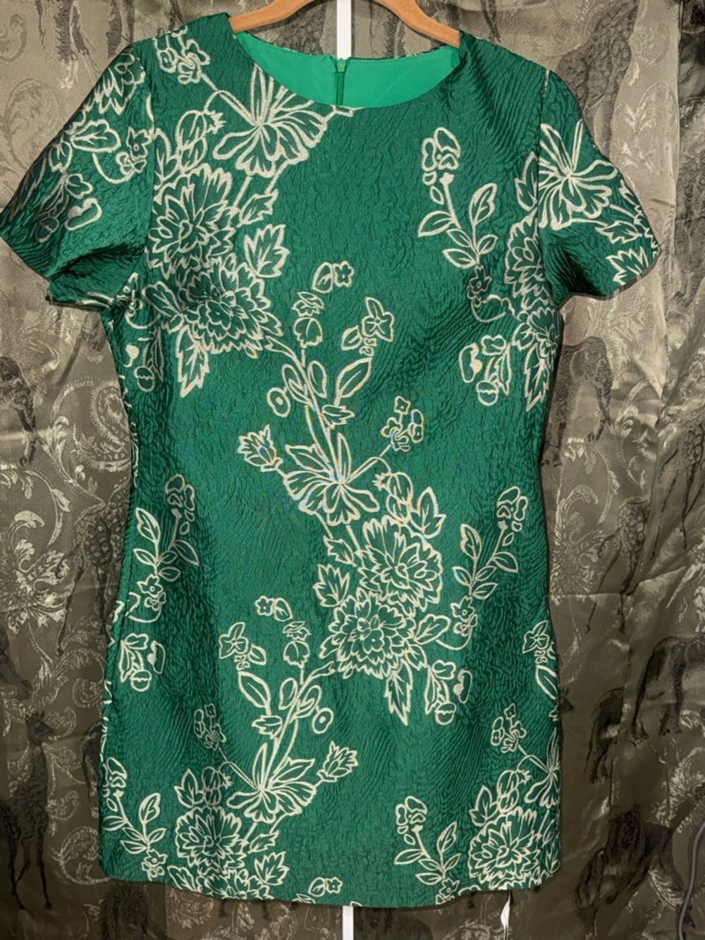 Green Floral Short-Sleeve Mini Dress